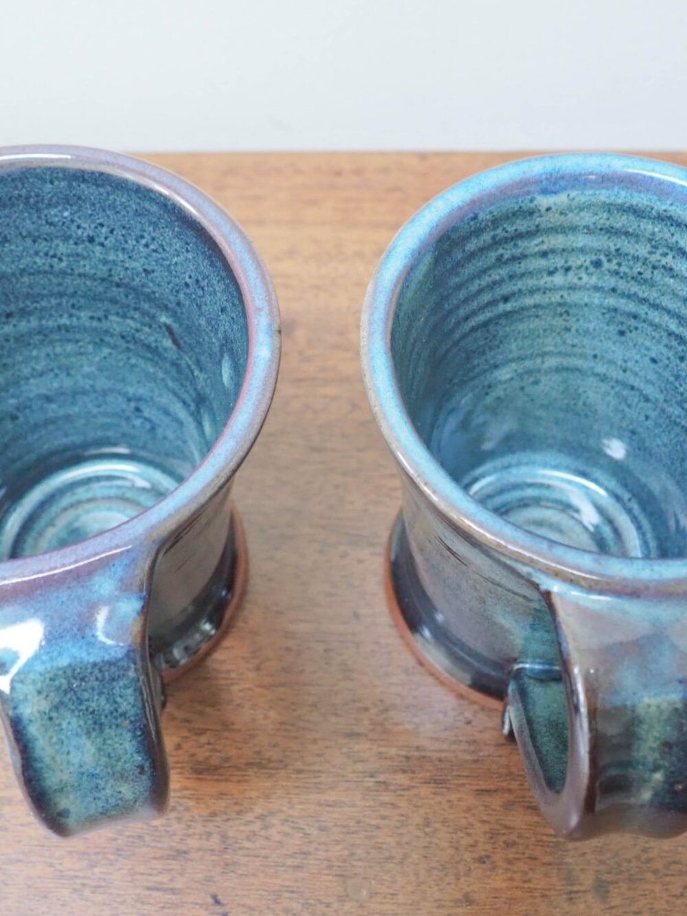 Vtg Handmade Ceramic Mug Pair - Ceramic Cabin Coffee Cup Duo - Picture 6 of 11